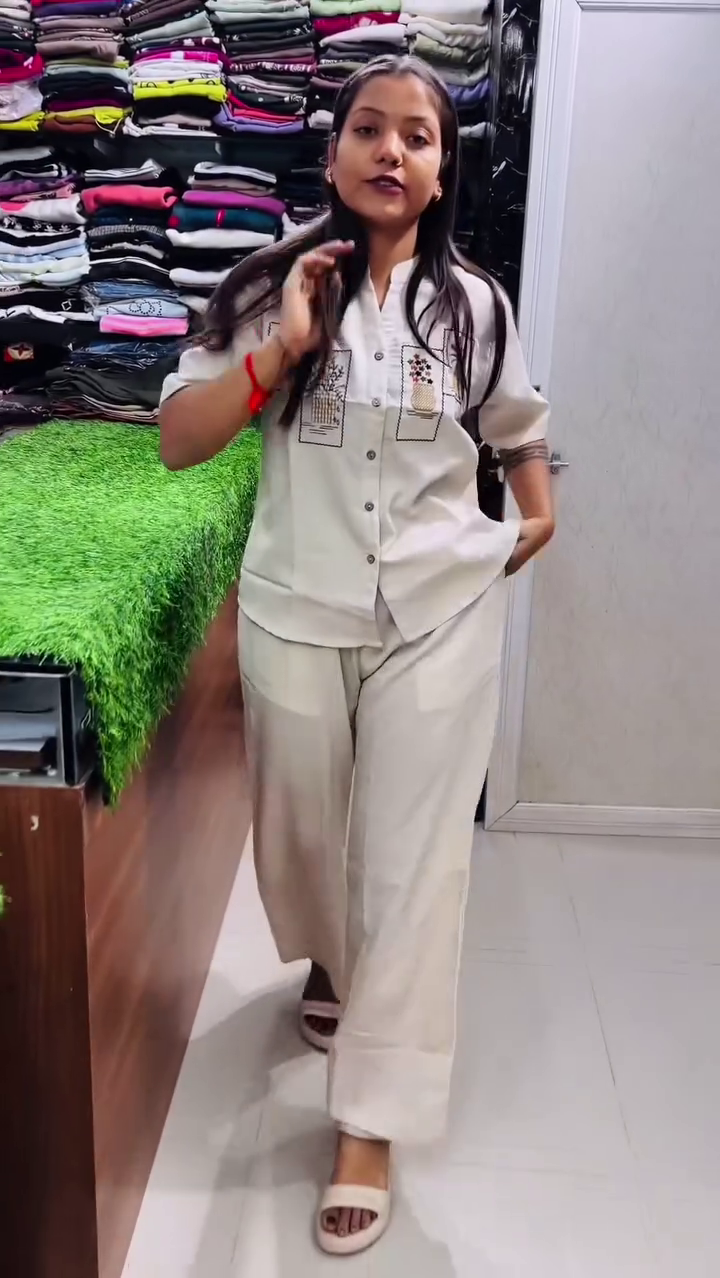 Graceful Lavender – Minimal Embroidered Kurta Set