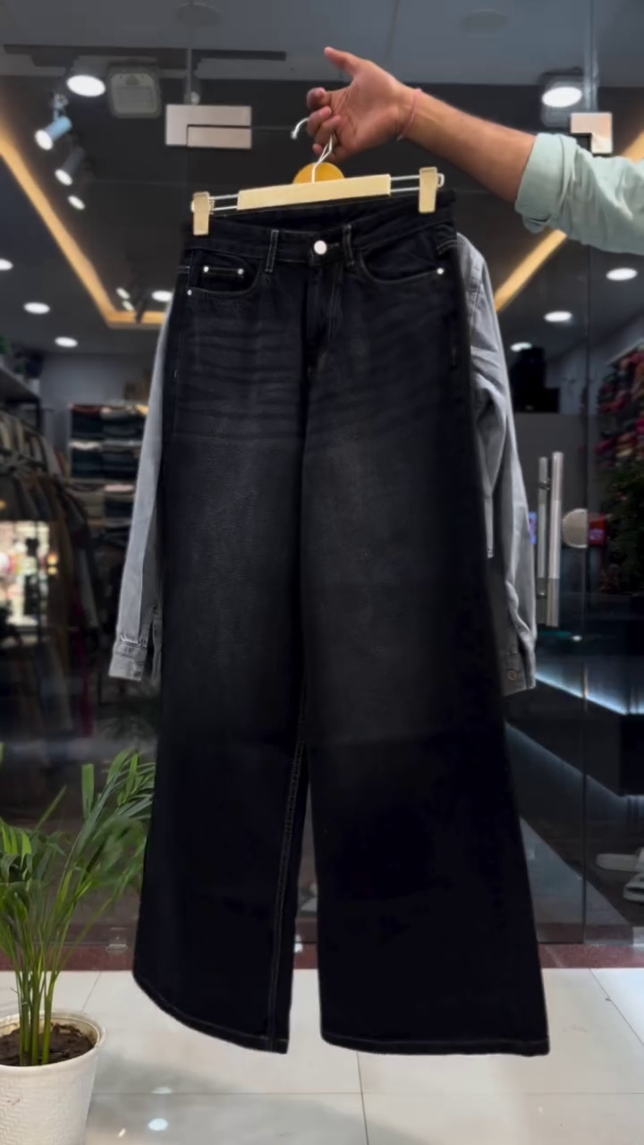 Trendy 3-Piece Casual Co-Ord Set – Denim Jacket Style Look 💙