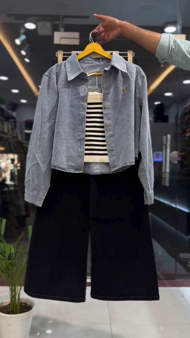 Trendy 3-Piece Casual Co-Ord Set – Denim Jacket Style Look 💙