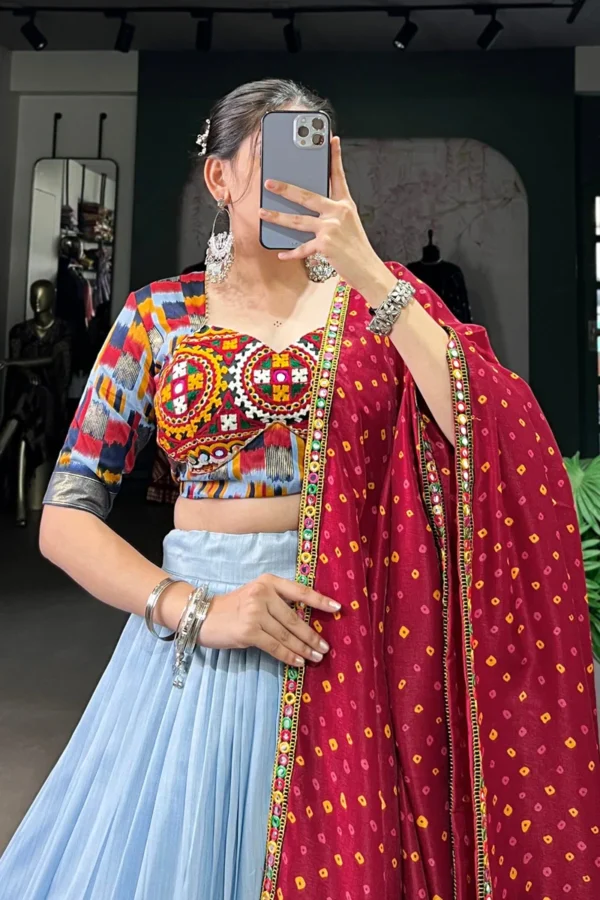 Traditional White Pink Lehenga - Image 4