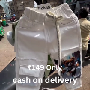 Stylish White Cargo Shorts – Trendy Streetwear at ₹149 | Cash on Delivery